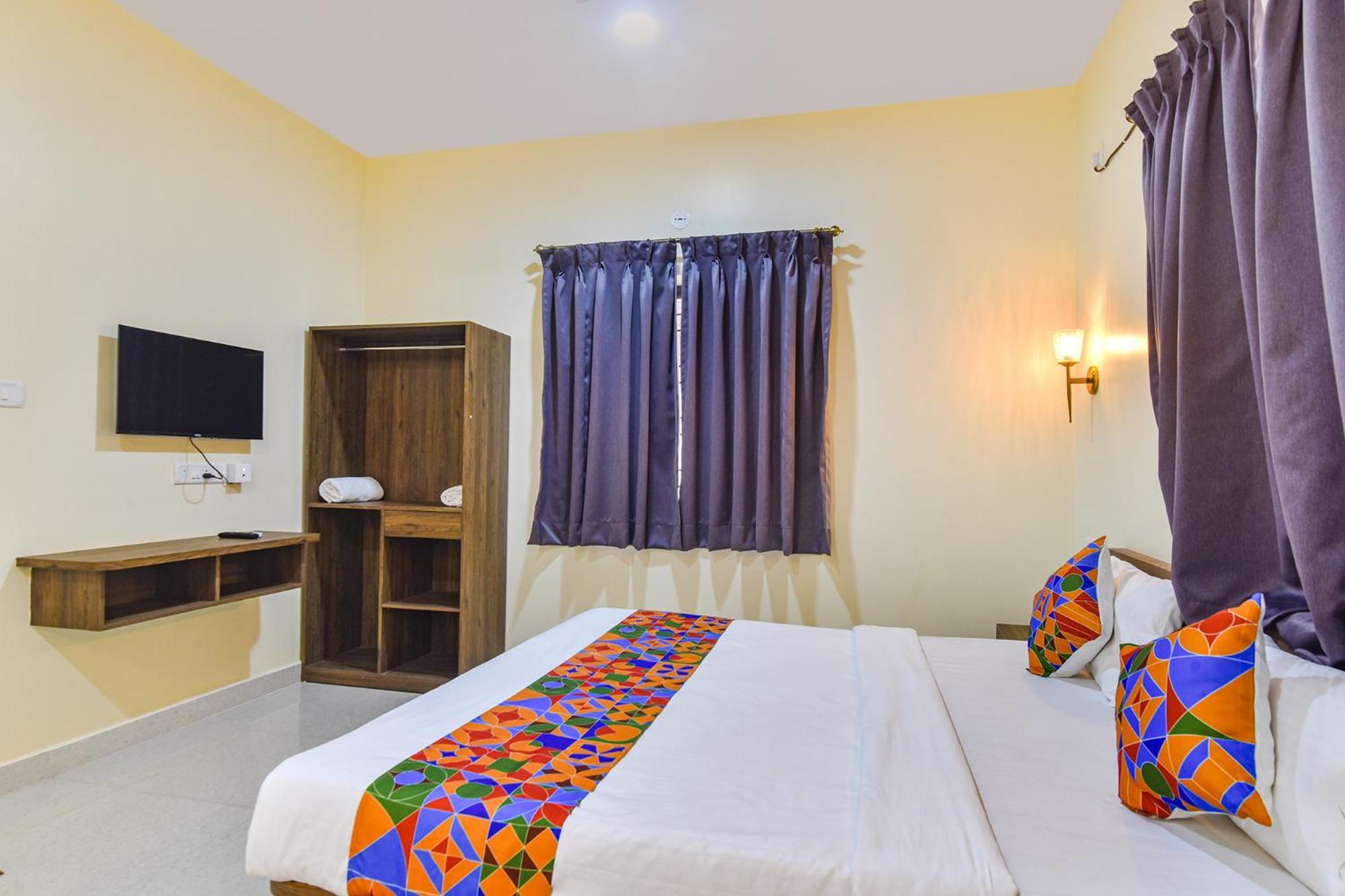 Fabhotel Baga Tulip - 500M From Baga Beach 외부 사진