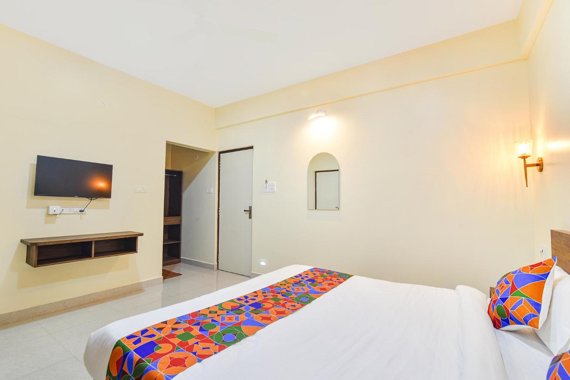 Fabhotel Baga Tulip - 500M From Baga Beach 외부 사진